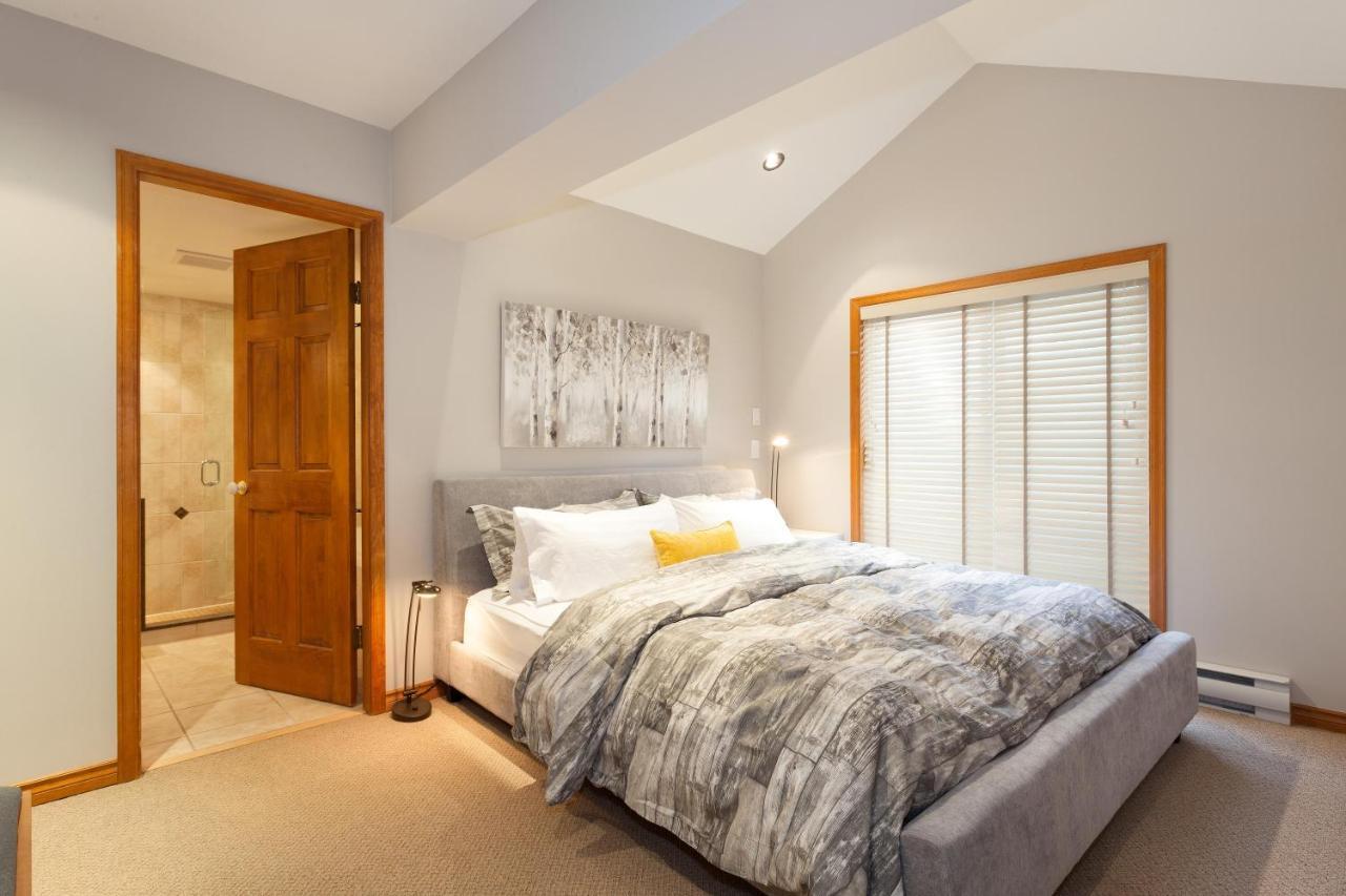 Painted Cliff 11 | Dog Friendly! Ski-In Ski-Out Benchlands Townhome W/ Hot Tub & Fireplace Whistler Extérieur photo