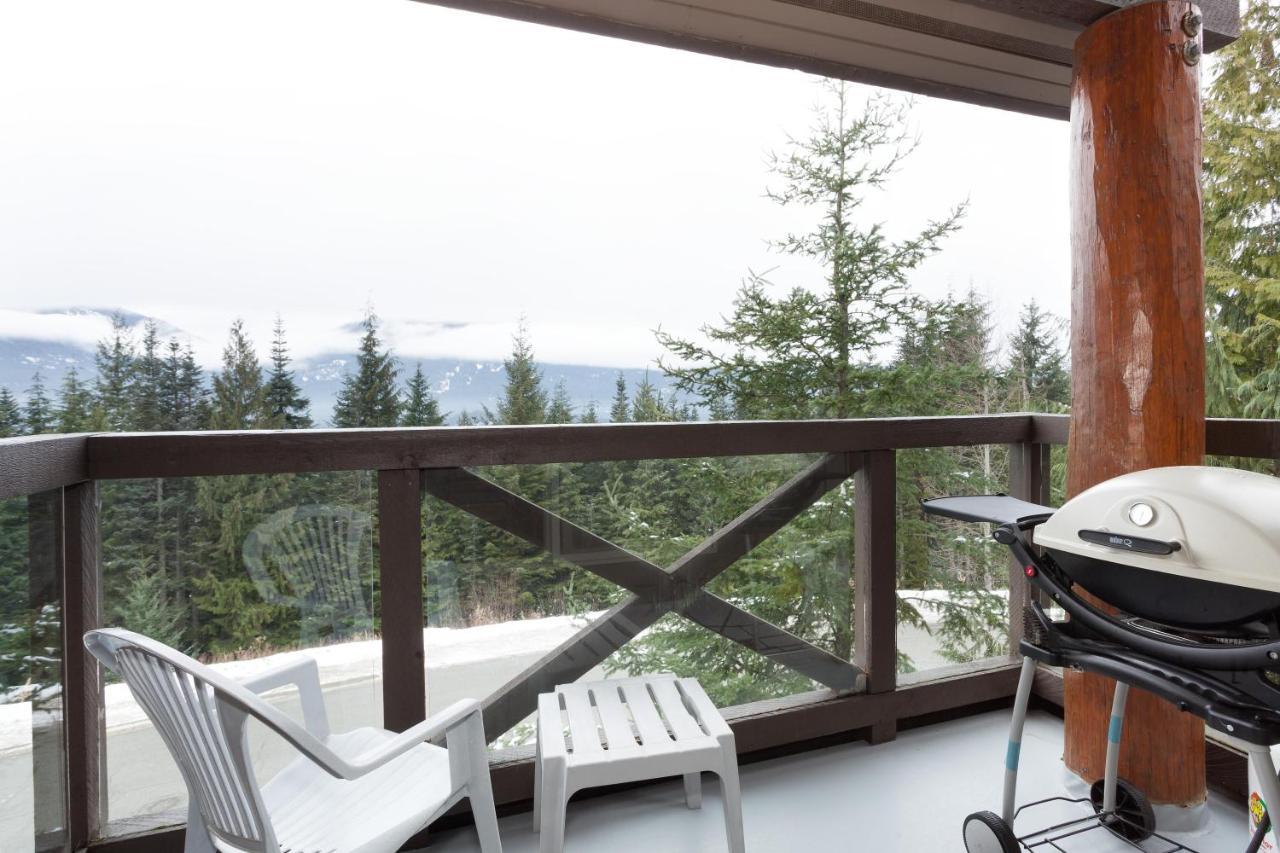 Painted Cliff 11 | Dog Friendly! Ski-In Ski-Out Benchlands Townhome W/ Hot Tub & Fireplace Whistler Extérieur photo